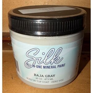 Dixie Belle Silk Paint All In One Mineral Paint BAJA GRAY 16 oz.